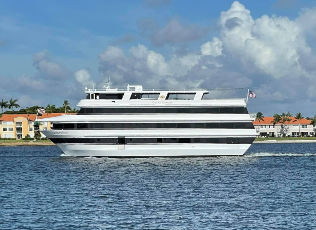 yacht rental west palm beach